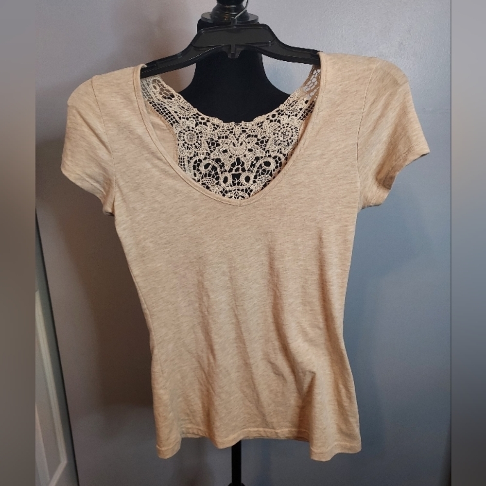 Color Story Cream Top Size Medium